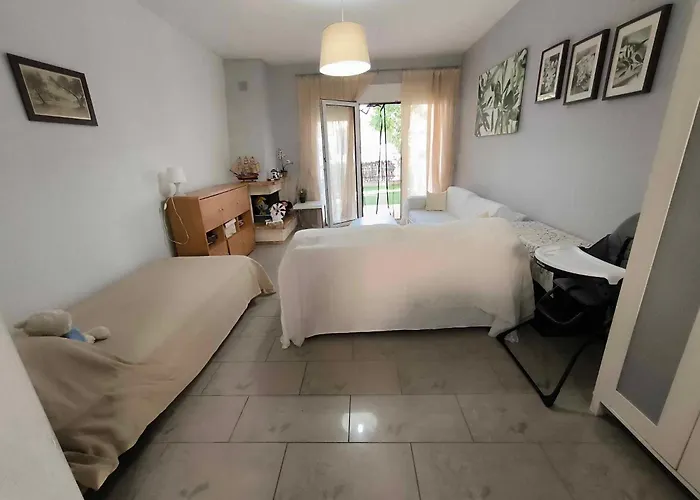 House For Rent In Дом отдыха *
