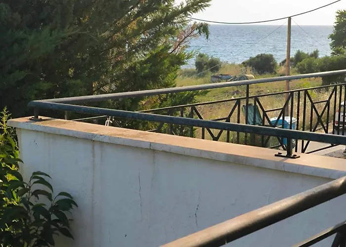 House For Rent In Дом отдыха *
